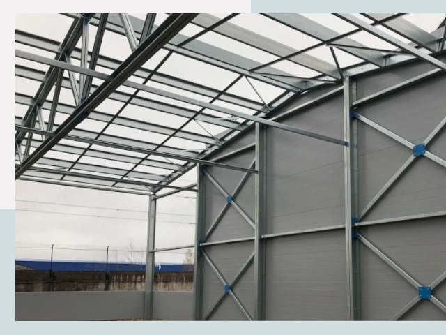 Каркасные ангары от СтальСтрой-Врк по цене от 617 руб.