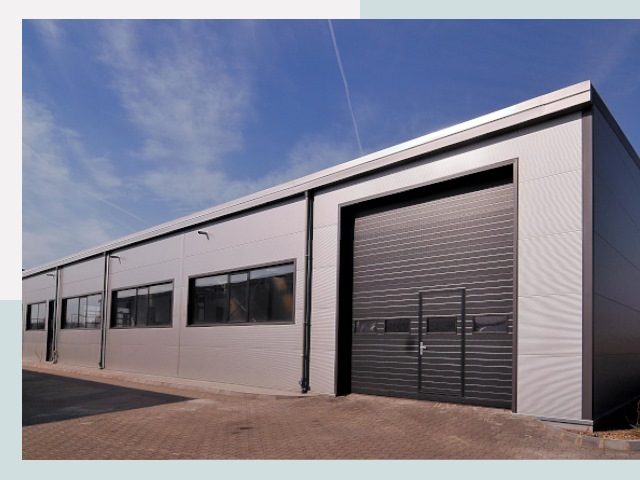 Быстровозводимые склады от СтальСтрой-Врк по цене 617 руб.